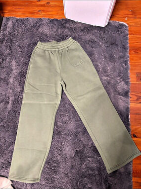 Comfit Green Jogger Pants Size medium Like New